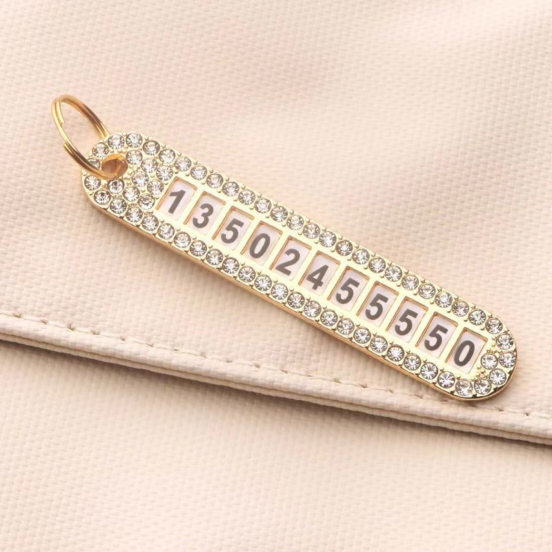 Gantungan Kunci Mobil / Motor Bahan Metal Alloy