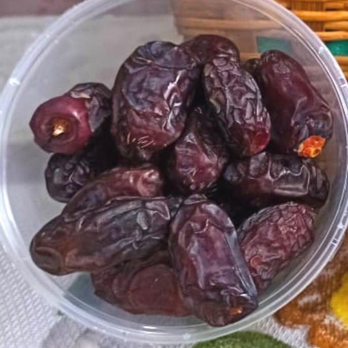 

PROMO Kurma Safawi / Kurma Maryam Grade A Original 1kg/KURMA 1KG/KURMA BARARI/KURMA RUTHOB/KURMA BAM/KURMA PALM FRUIT/KURMA TANGKAI/KURMA AZWA/KURMA SUKKARI/KURMA SAFAWI/KURMA TUNISIA/KURMA MUDA KUNING/KURMA MUDA HIJAU/KURMA MEDJOL/KURMA MADINAH SUPER