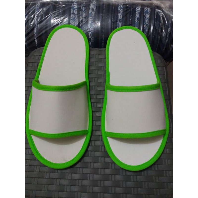 sandal lantai/hotel bahan sepon 4 ml / list hijau muda