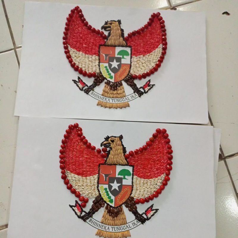 Kolase Tema Kemerdekaan Garuda Pancasila