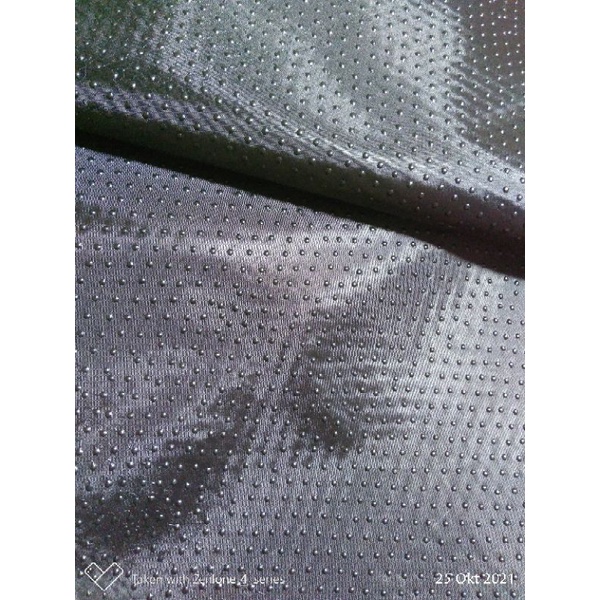 Kain Bintik Rapat Kain Anti Slip (+-38*50cm)