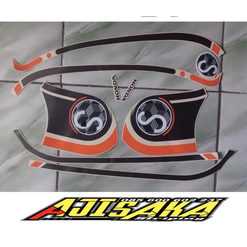 striping stiker lis les scoopy 2021 cream putih crem