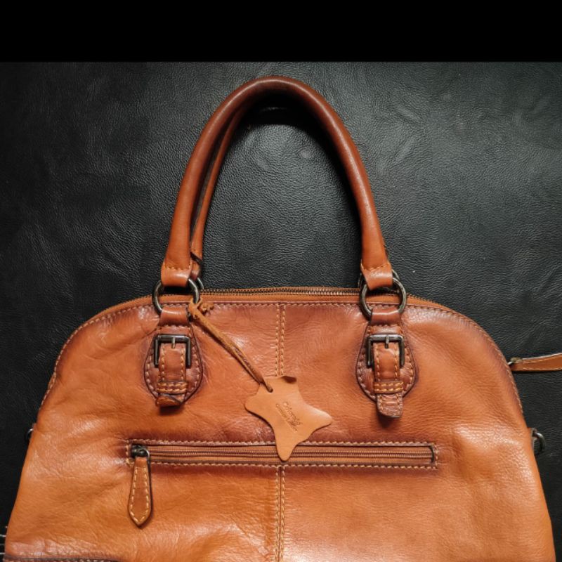 [PRELOVED good condition] Colorado Bag ORI Tas kulit colorado australiaa