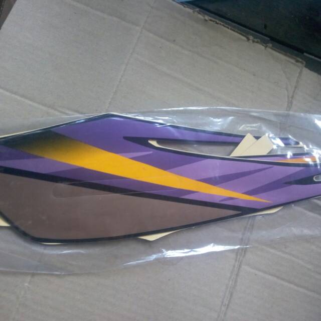 Stiker lis gl pro gl max waena ungu