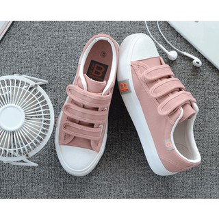  Sepatu  Sneakers Casual  Pria Model Korea Jepang  Bahan 