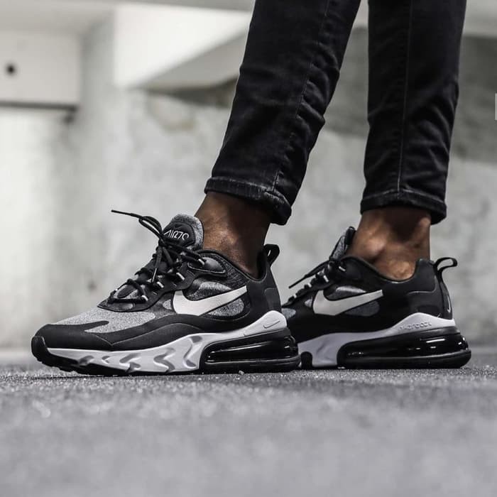 XXC259 Sepatu  Nike  Air Max 270 React Black Premium 