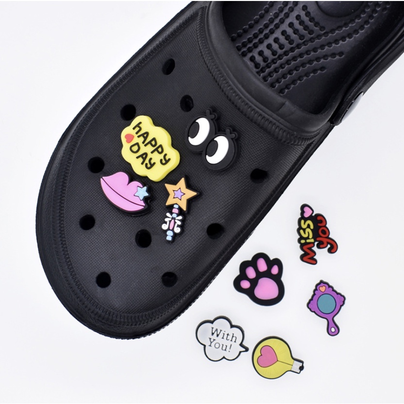 Aksesoris Jibbitz Charms Sepatu Crocs Motif Love DD-05