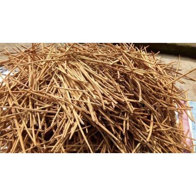 

KAYU MANIS PREMIUM POTONGAN ASALAN 1 KG