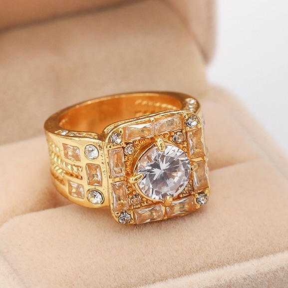 Cincin Zircon Bulat Bahan Stainless Steel Untuk Pertunangan