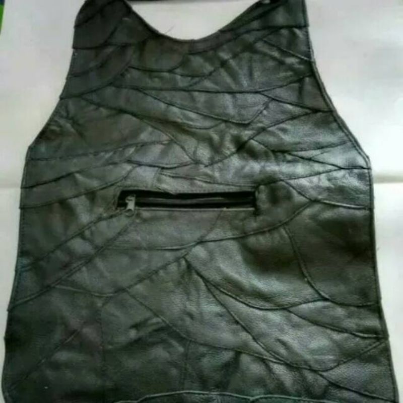 Rompi kulit pelindung dada bermotor