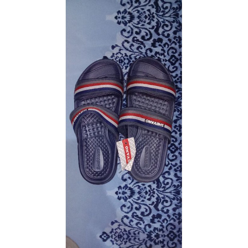 Sandal Karet Shevano