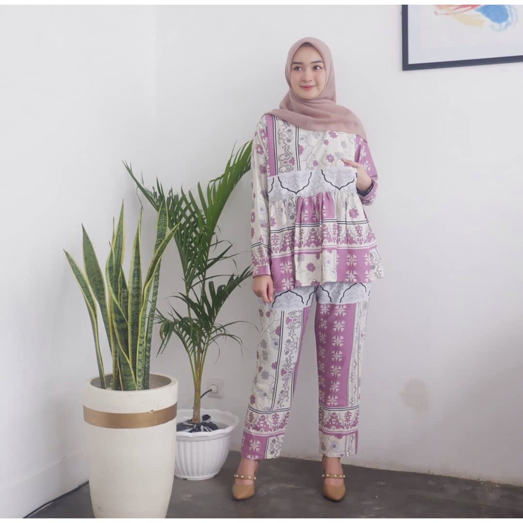 Dinda One Set/ Setelan Celana Wanita