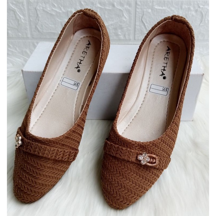 Sepatu Wanita Kekinian Flat Shoes Terbaru Balet Sol Karet Dixie