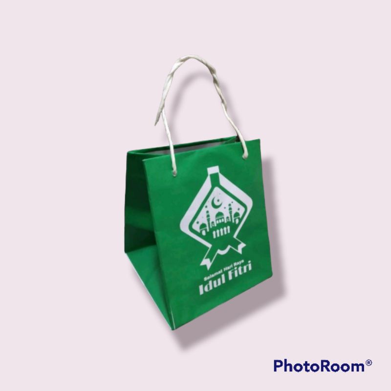 

paperbag lebaran paperbag idulfitri 14x14x17 (5pc)