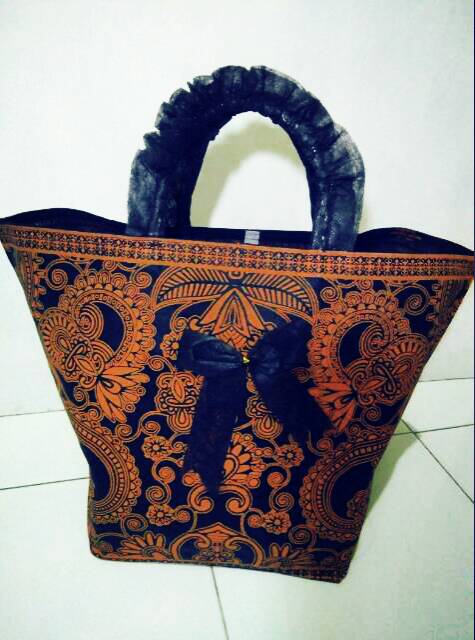 Tas hajatan batik spund bond mewah  22(0216)