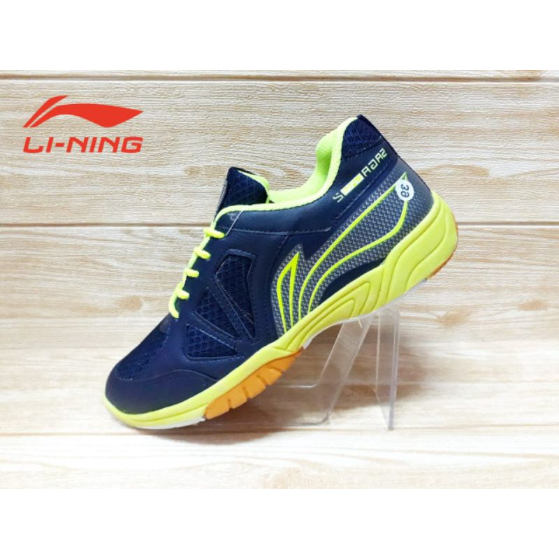 SEPATU BADMINTON SPORT LINING