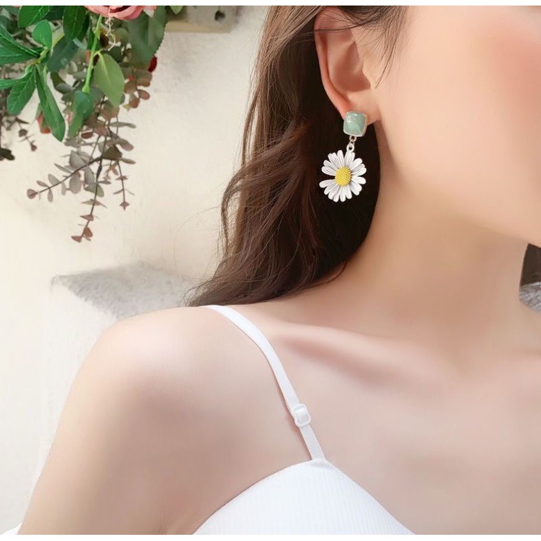 Anting Bunga DAISY 02 Sterling Silver S925 Gaya Korea Fashion Women Flower Earring Korean Style