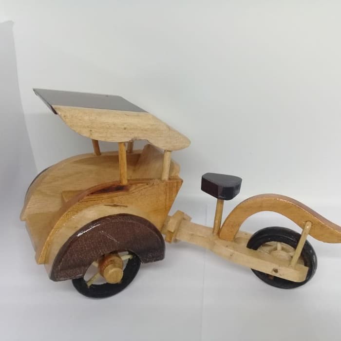 Miniatur / Souvenir Becak Kayu Besar