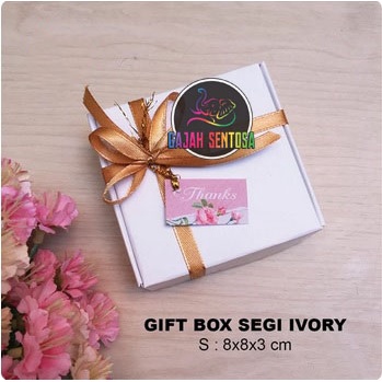 

KOTAK / BOX GIFT / HADIAH SOUVENIR SEGI 4 PUTIH, 8x8x3 cm