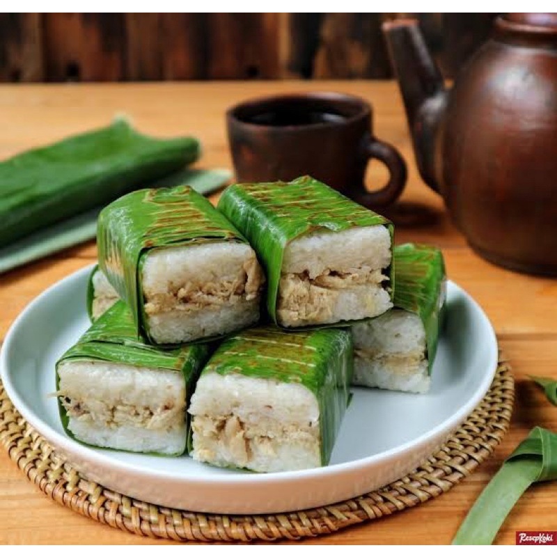 

lemper ayam / lemper isi