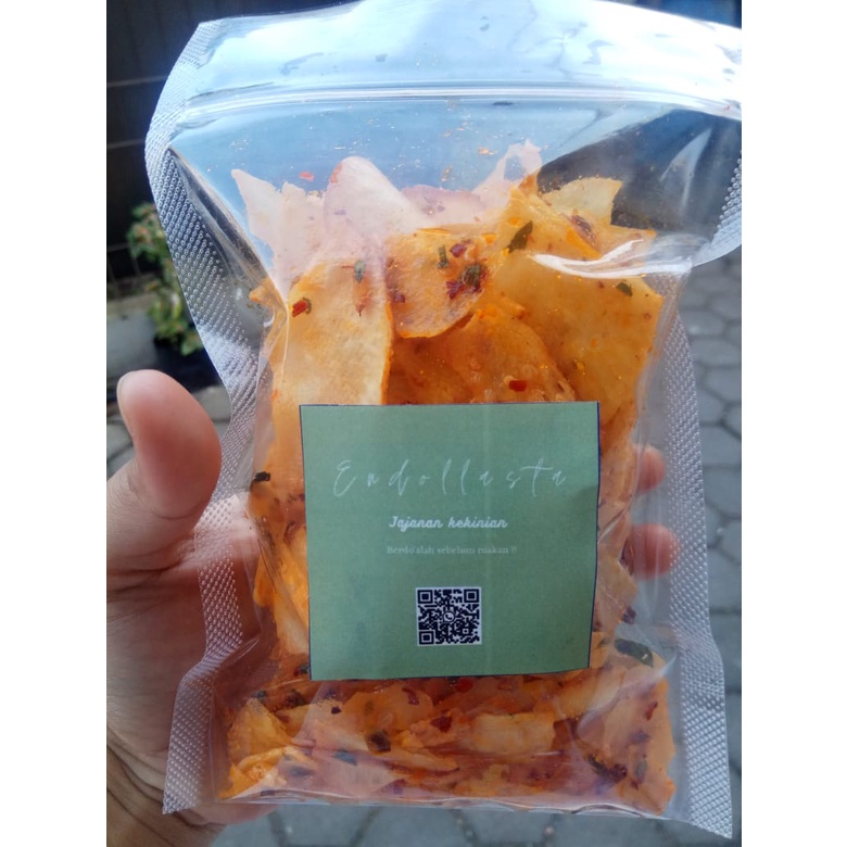 

Keripik singkong jontor daun jeruk