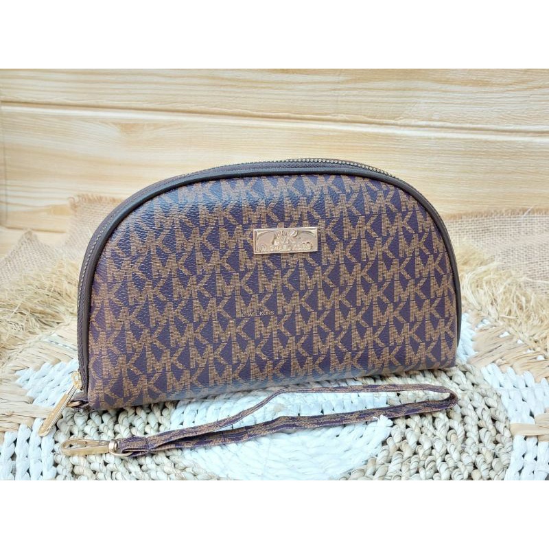 Dompet Oval Resleting 1