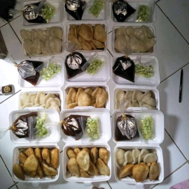 

Pempek khania