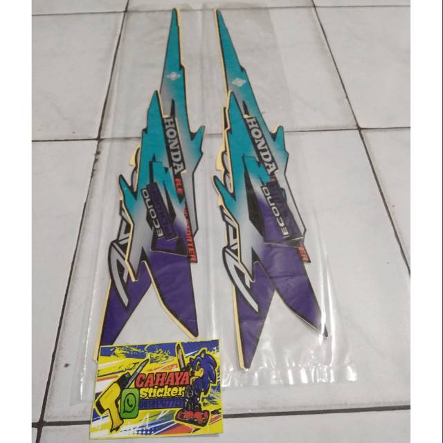 Striping lis sticker Honda Astrea Grand Standar Tahun 1995 Warna Tosca / Biru