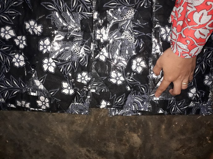 Emhabatik | Kemeja Batik Pria Lengan Panjang Ready Sragam