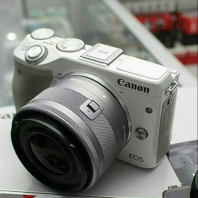 Mirrorless Canon EOS M3
