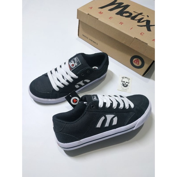 Motix footwear