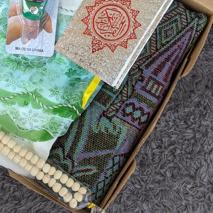

♘ hampers alat sholat hampers cewek hampers wanita hampers ramadhan hampers murah kado ulangtahun ♩