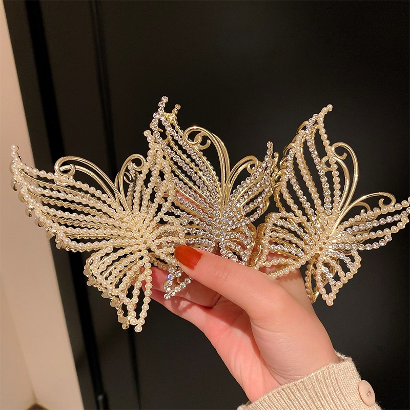 Butterfly Jepit Rambut Bentuk Kupu-Kupu Bahan Metal Aksen Mutiara Untuk Wanita