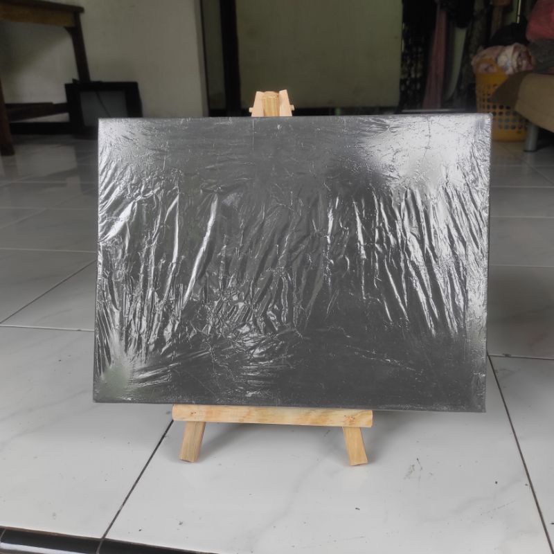 

Kanvas Hitam Ukuran 30×40 cm & 20×40 cm