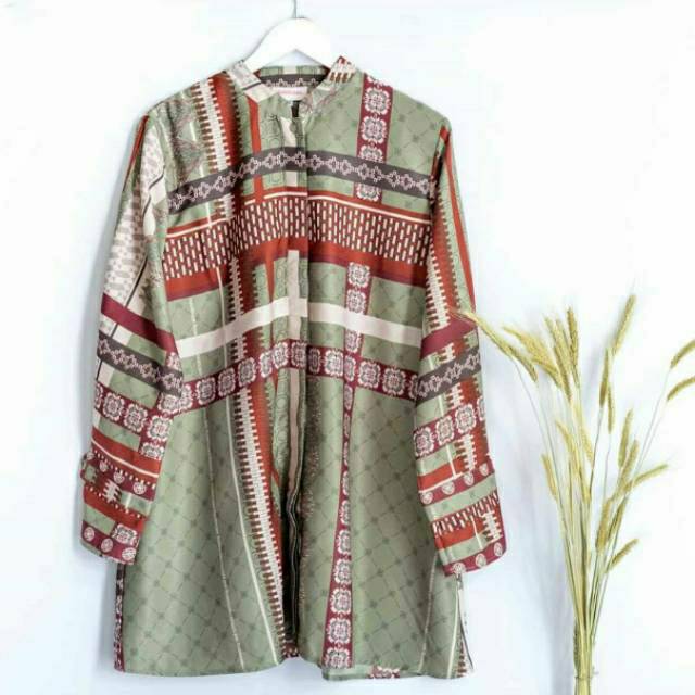 New Kulla Top green Ria Miranda size S