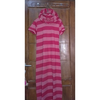 Hoodie lengan pendek wanita