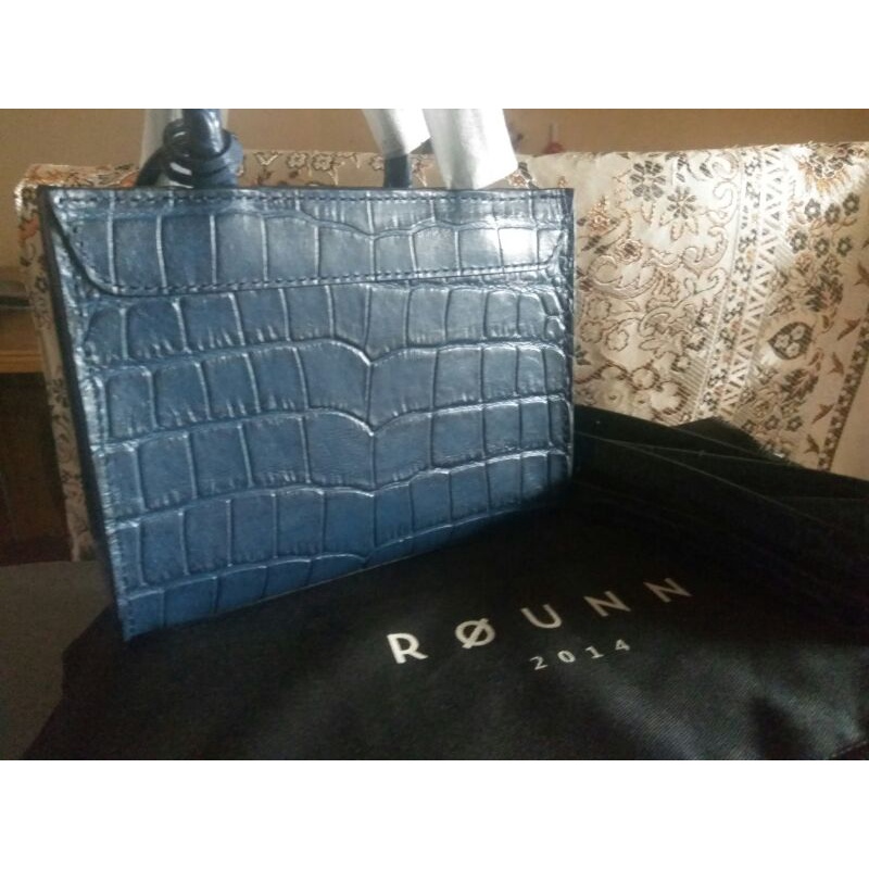 NEW - Mini Gigi Bag by ROUNN x Nagita Slavina (nett)
