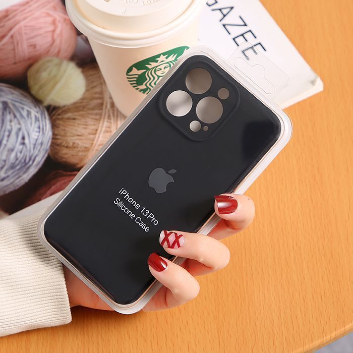 Silicone Case Rubber Anti Noda Black Edition iPhone 14 Promax 14 Plus 13 Promax 13 12 Pro Mini 11 Promax X Xr Xsmax 8 Plus 7 SE 6 + Protector Camera Silicone Case Anti Noda Rubber Black Edition