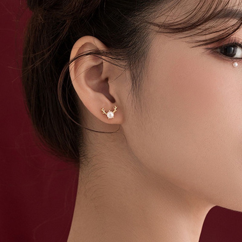 2pcs Anting Tusuk Asimetris Bahan Sterling silver 925 Desain Rusa + Hati + Mutiara + zircon Untuk Wanita