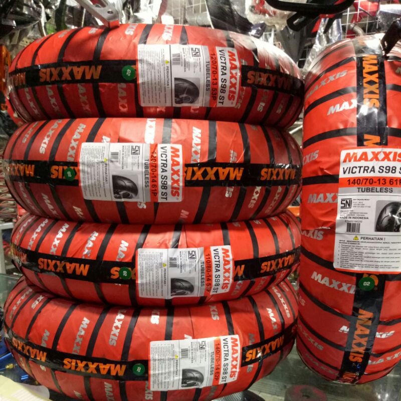 Ban belakang Nmax Maxxis 140 / 70 - 13 Victra