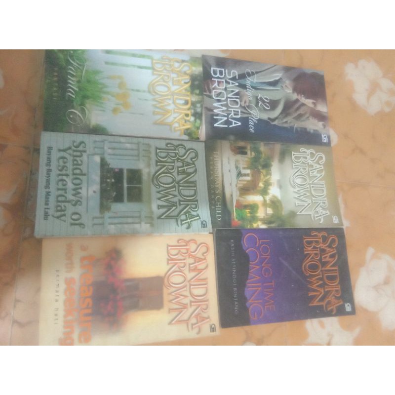 NOVEL MARIA A SARDJONO