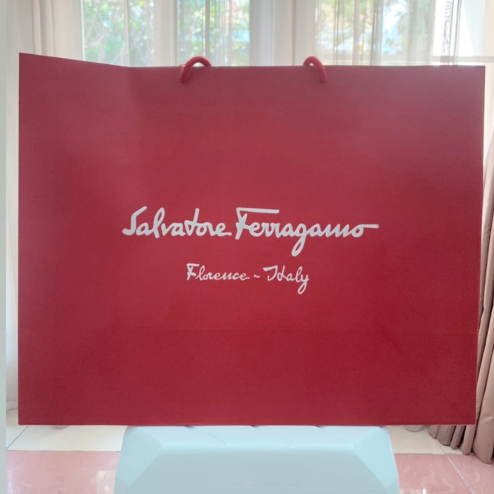 

(TERLARIS) Kantong Karton Salvatore Ferragamo Paper Bag Large Plastik Paperbag