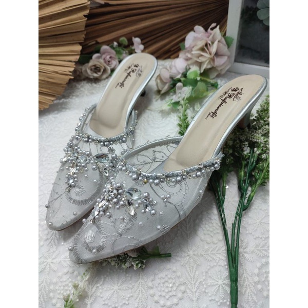 rafaizoutfit sepatu wanita heels Stiletto silver 3cm lancip