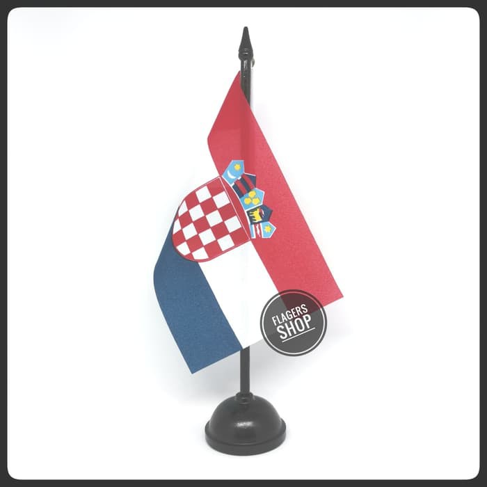 

Bendera Meja Kroasia/Croatia + Tiang Kayu