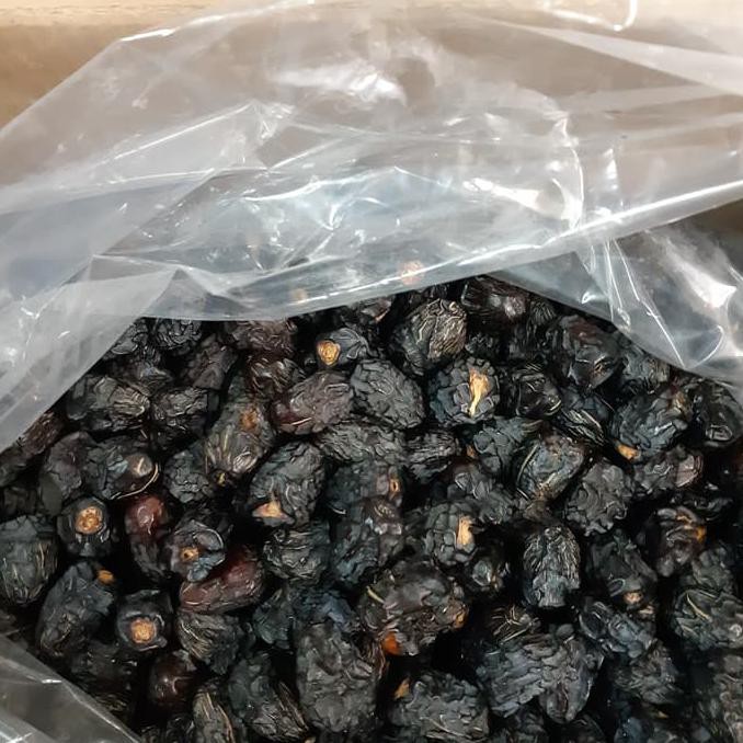 

Kurma Ajwa Super Ukuran 5 Kg Mudikulo.Com1