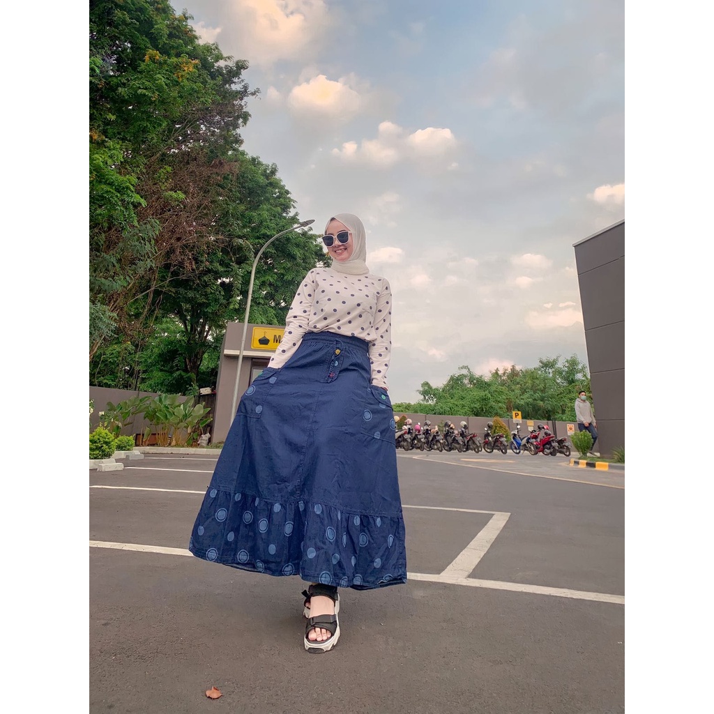 Rok jeans wanita-rok jeans-rok jeans kekinian-rok-jeans-rok wanita-jeans wanita kekinian-jeans wanit