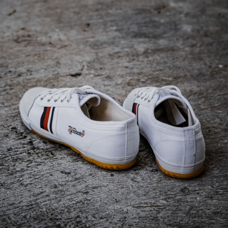 Sepatu Kodachi 8111 Putih Monaco Original