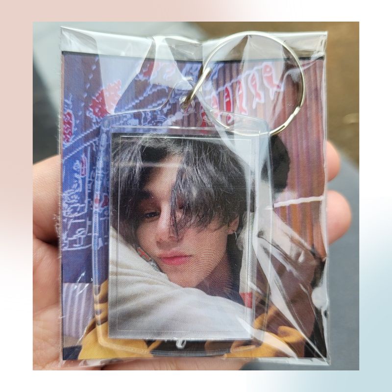 JEFF SATUR KEYCHAIN (Aktor Thailand)