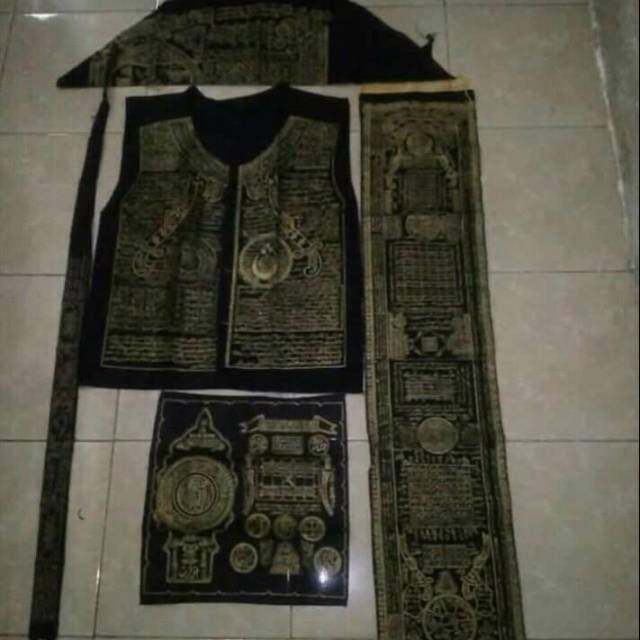 Baju kuno raja Arab satu set