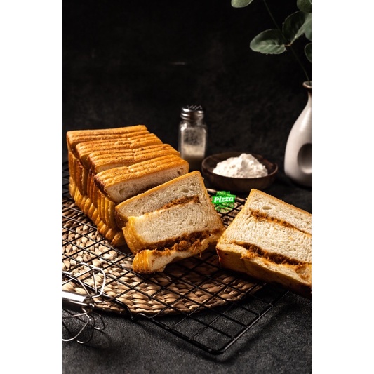 

Roti Bakar Abon Ayam / Roti panggang Abon ayam / roti Bakar jumbo